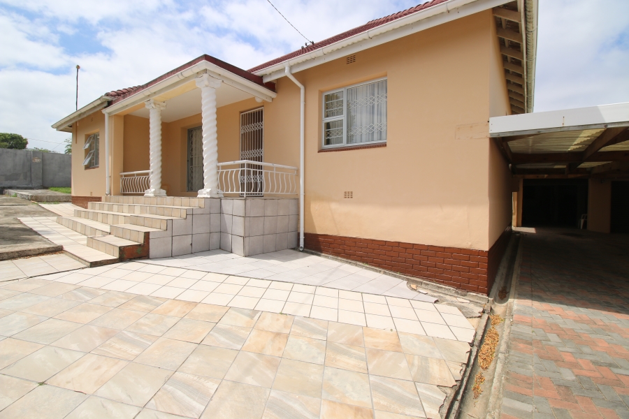 3 Bedroom Property for Sale in Cambridge West Eastern Cape